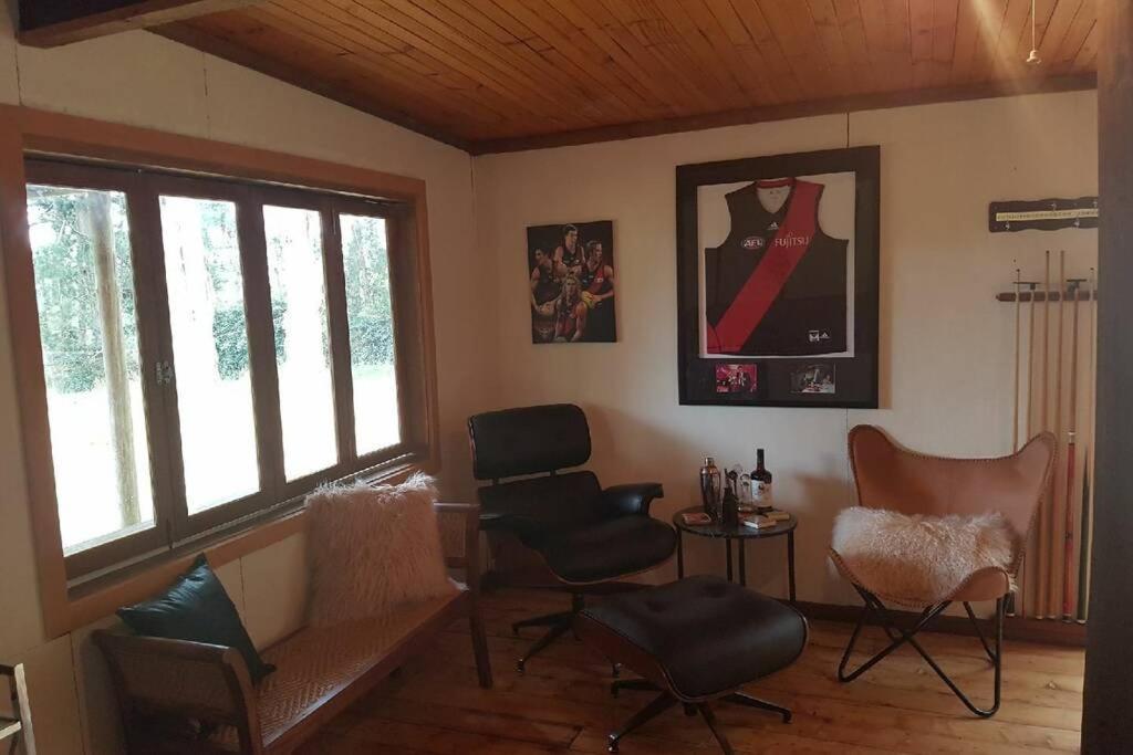 Вілла Jindi Hills Retreat Jindivick Екстер'єр фото